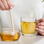 Imagen de te de manzanilla para el estrés